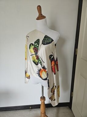 Butterfly Print One-Shoulder Satin Top - Ivory Base 100% SILK